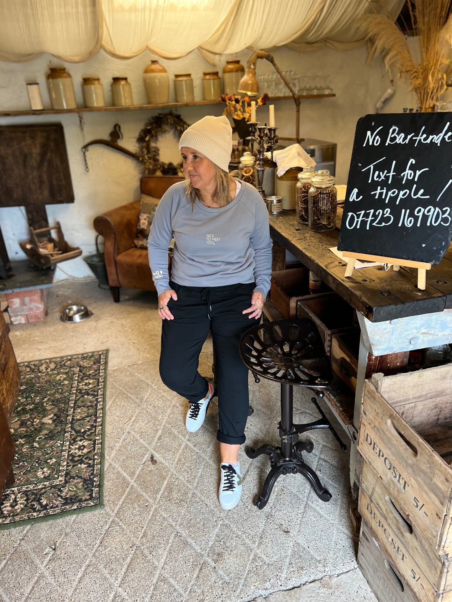 "NICE TO MEET YOU " Subtle Ecru Slogan Organic Cotton Sweatshirt - Soft Lilac Grey