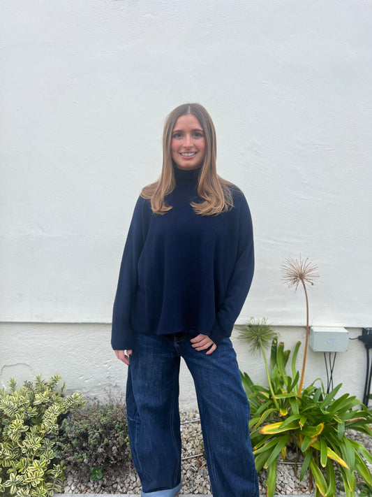 TURTLE KNECK KNITED NAVY LS KNITTED JUMPER